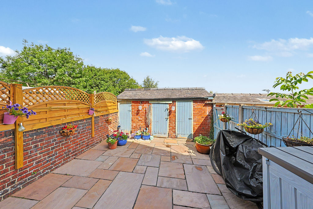 Madin Street Newbold